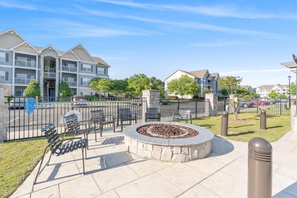 Viagem Perfect 1Br With Balcony Pool And Gym Lägenhet Myrtle Beach Exteriör bild